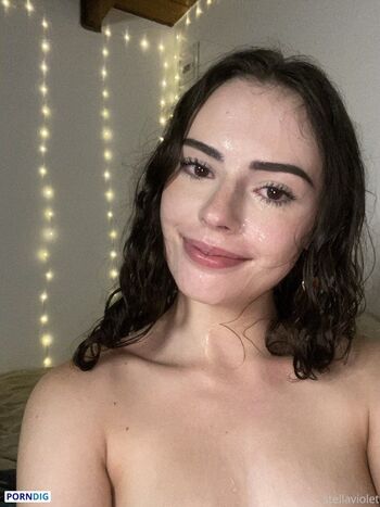 Stella Violet