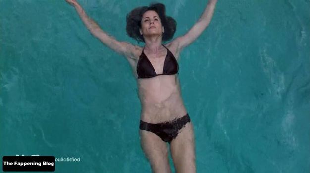 Stephanie Szostak