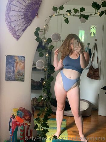 strawberrymama