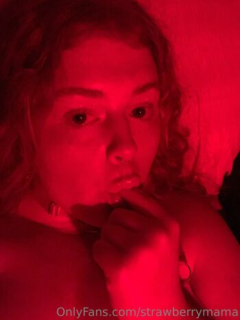 strawberrymama