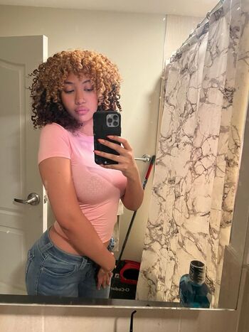 Stunna Sandy