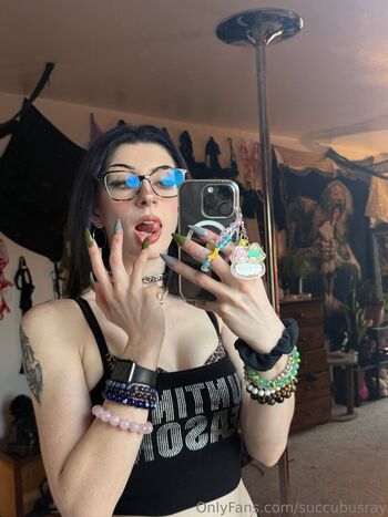 succubusray