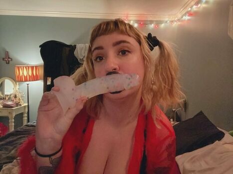 succubusty666
