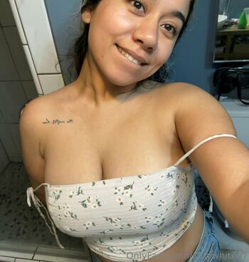 surywhitee7