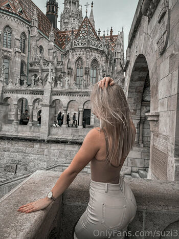 suzi3