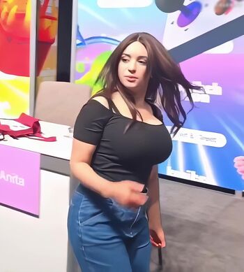 Sweet Anita