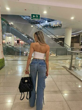 sweet_sophia90