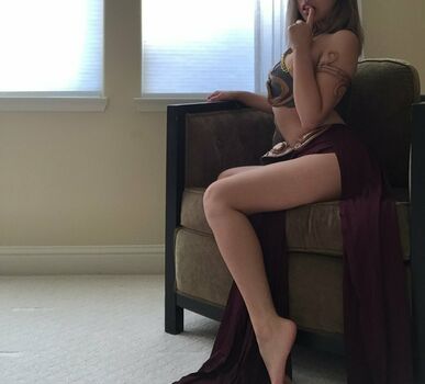 sweetpeachxo