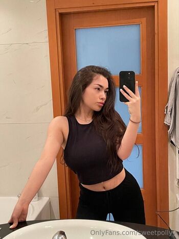 sweetpollyy