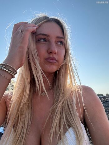 Sydney Thomas