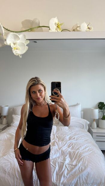 sydneyy.taylor