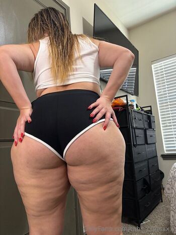 tabs_chrisxxx
