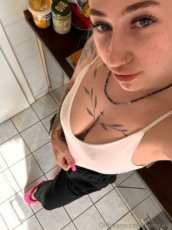 Tamy Lee