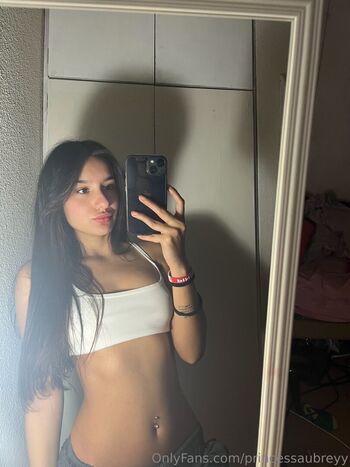 tanana.jadee