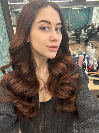 tanyabahtina
