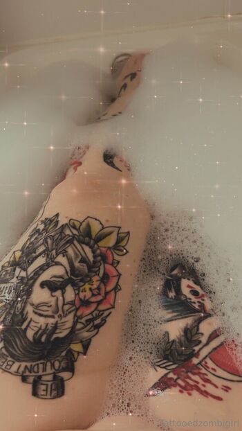 tattooedzombigirl