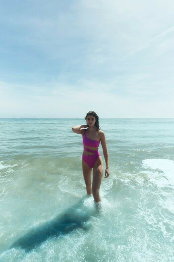Taylor Hill