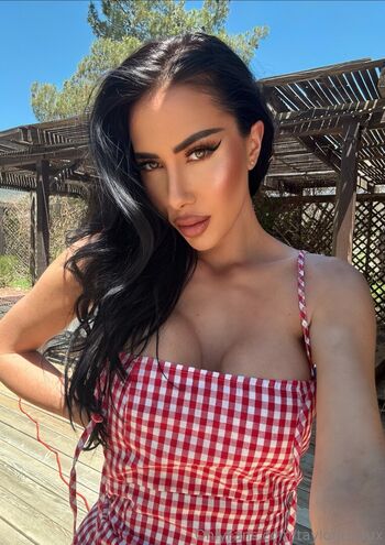 taylorjevaux