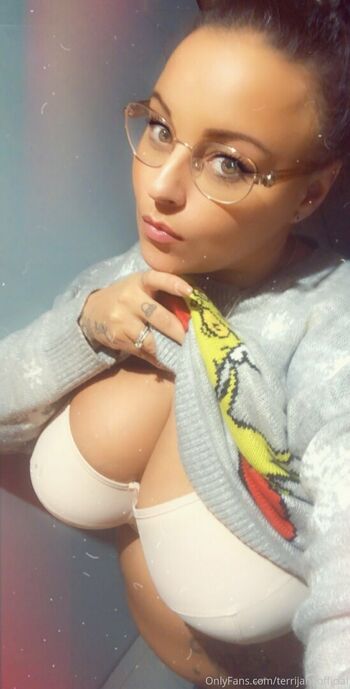 terrijaneofficial