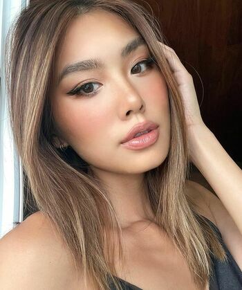 Thao Nhi Le