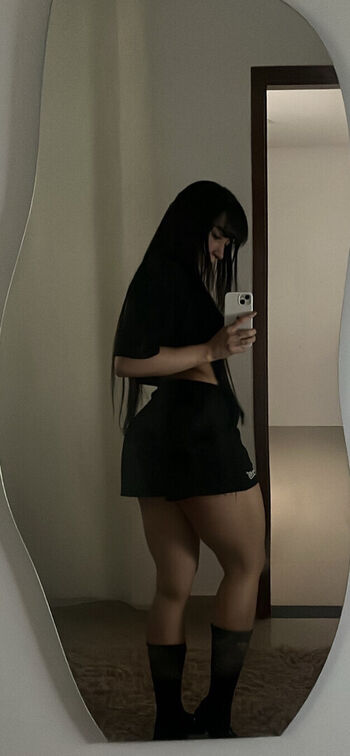 Thaty Barbosa