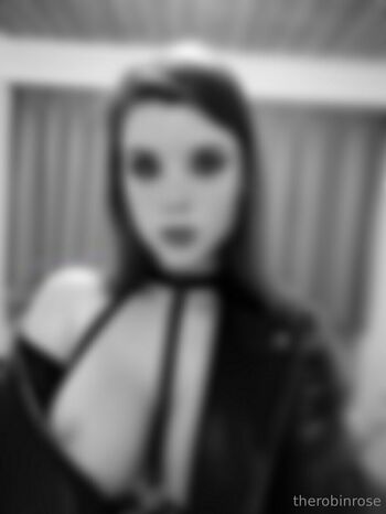 the_ms_violet_rose