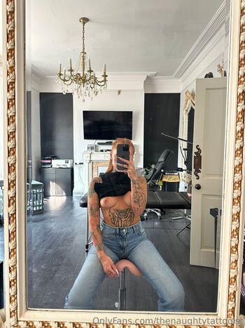 thenaughtytattooist