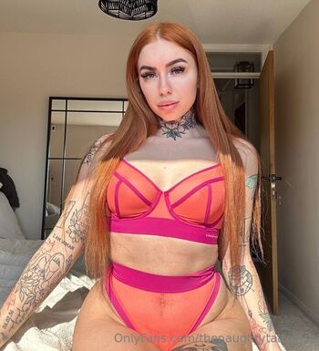 thenaughtytattooist