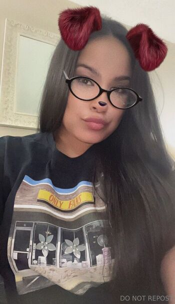thenewqueenofcomedy
