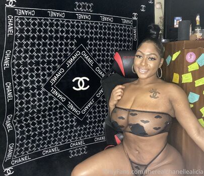 therealchanellealicia