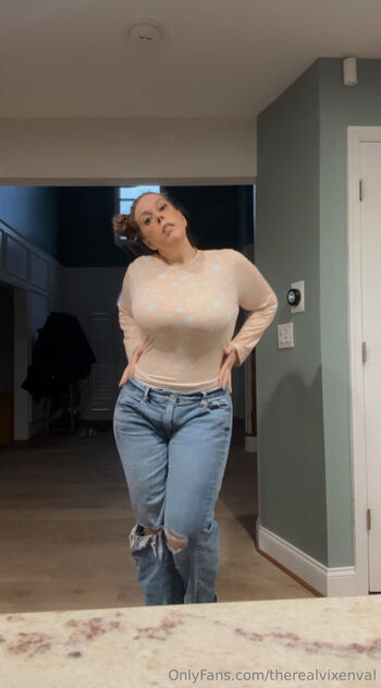 therealvixenval