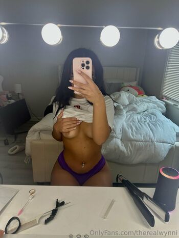 therealwynni