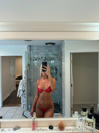 Theskimaskgirl