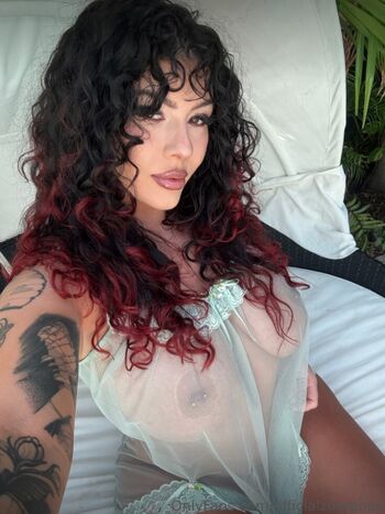 thezoerenea