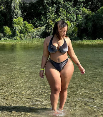 Thick Baddie