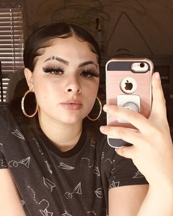 Thick_gurl101