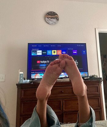 tiktoktoes