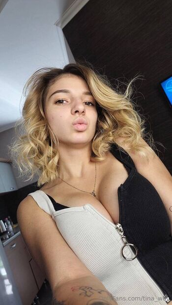 tina_wet