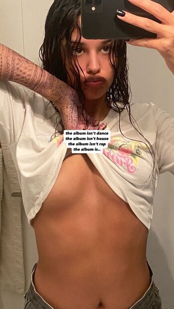 Tommy Genesis