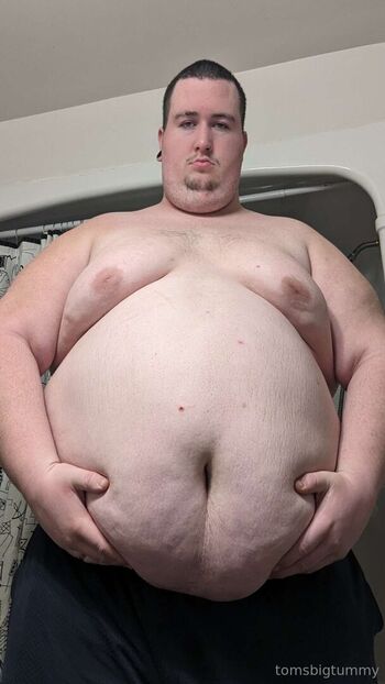 tomsbigtummy