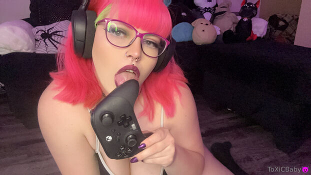 toxicbaby413