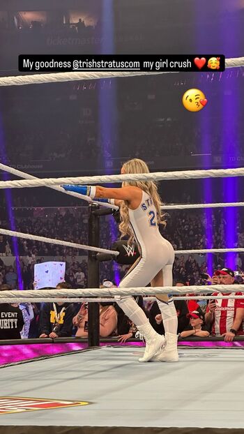 Trish Stratus