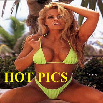 Trish Stratus
