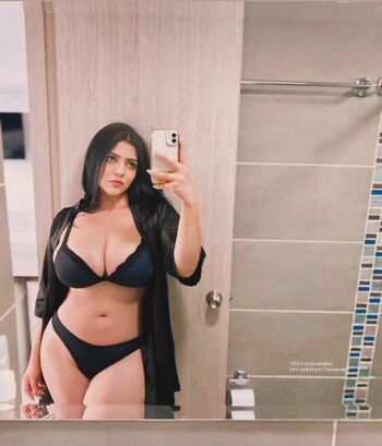 trivya_singlemom