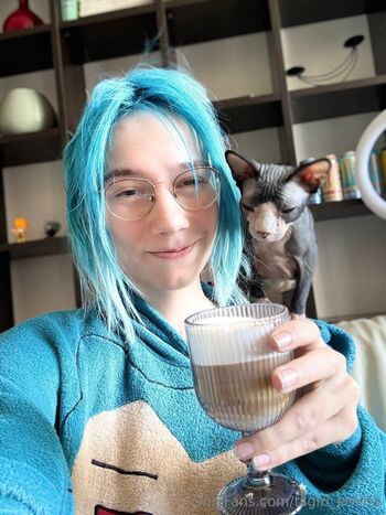 tsgirl_emiria