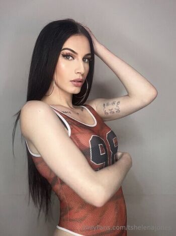 tshelenajones