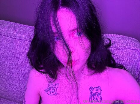 umermaidskiss