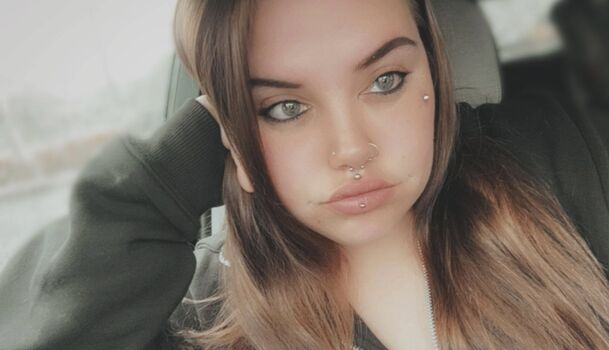 Urlgirlfriend