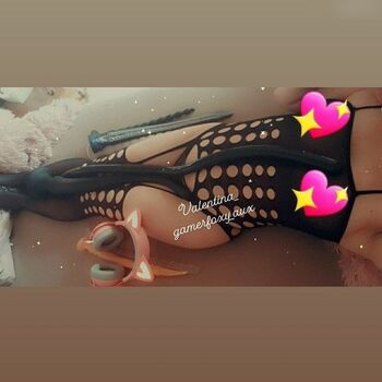 valentina_gamerfoxy_aux