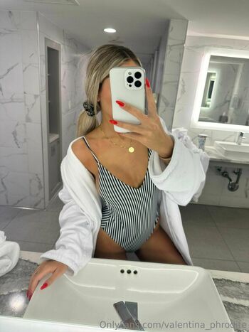 valentina_phrodite